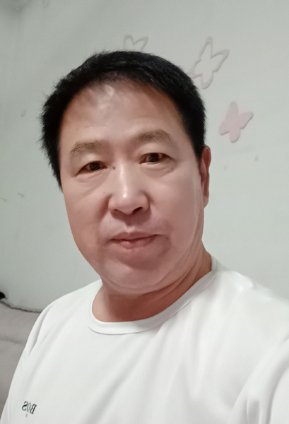 董观林照片.jpg