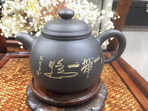 吴海龙作品2.jpg